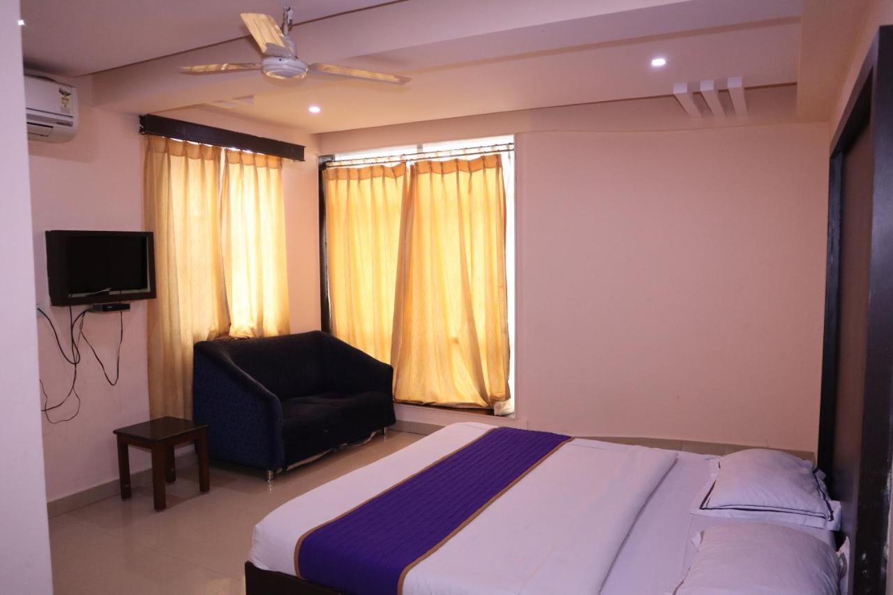 Smilestay Bns Lodge Bangalore Exterior foto